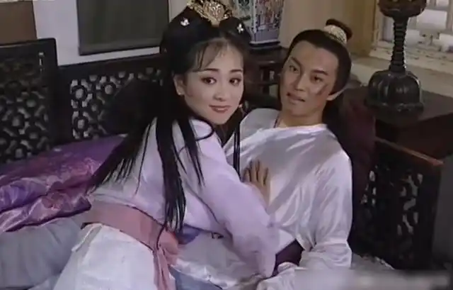 聪明狡猾的齐三公子和帅气白嫩的沙平威又是当时多少女孩的"梦中情人"