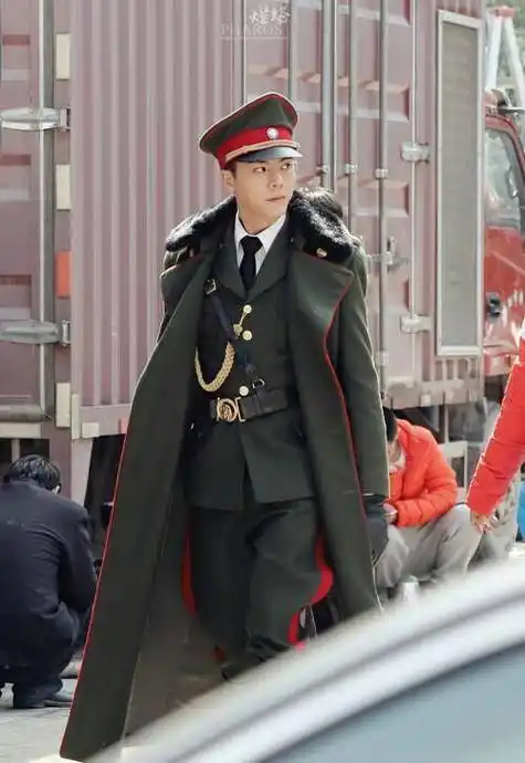 穿军装最帅男星排行, 任嘉伦朱一龙上榜,最好看的还是他_杨洋_张若昀