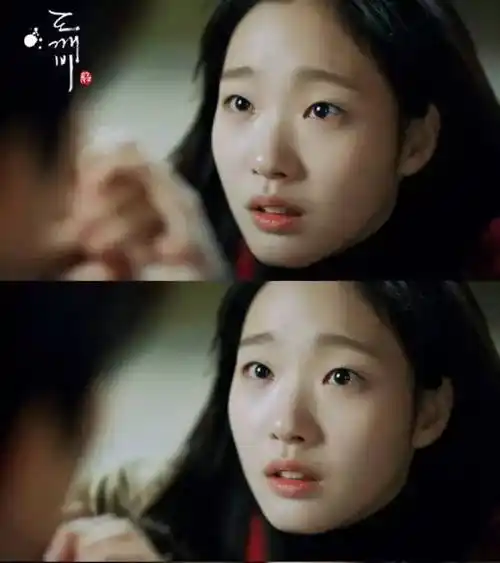 单眼皮拯救大法!周冬雨的凝视是什么鬼?