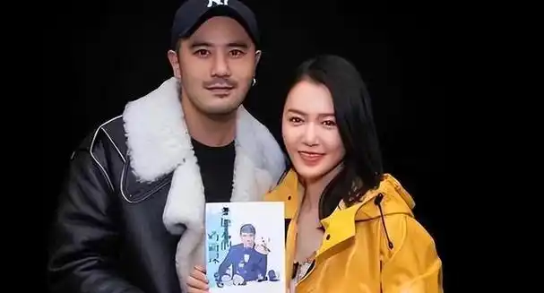 妻子谭维维40岁无子生活幸福