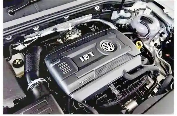 ea888是大众集团开发的一款涡轮增压汽油直喷发动机,于2007年首次亮相