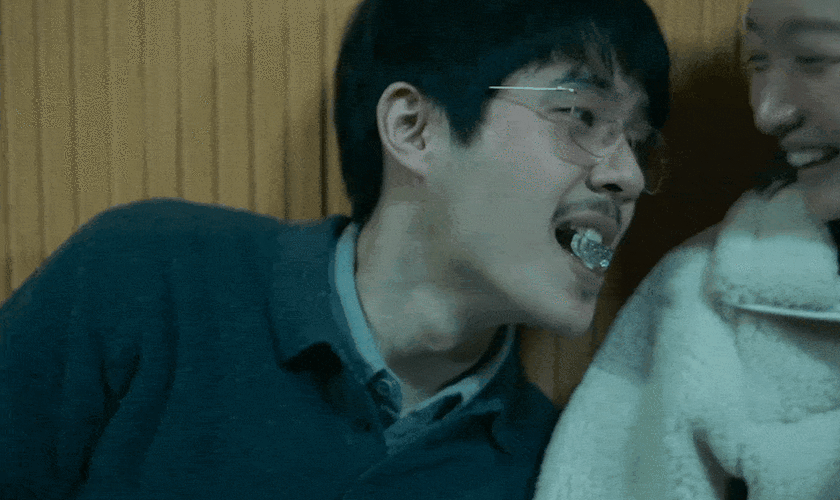 周冬雨首次回应《燃冬》浴室戏_电影_广大观众_专业