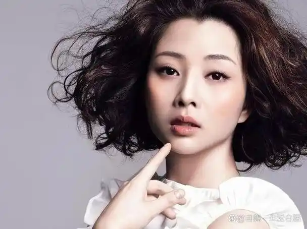 在很多观众眼中,女演员殷桃的嘴角总有一种"破碎"的现象.