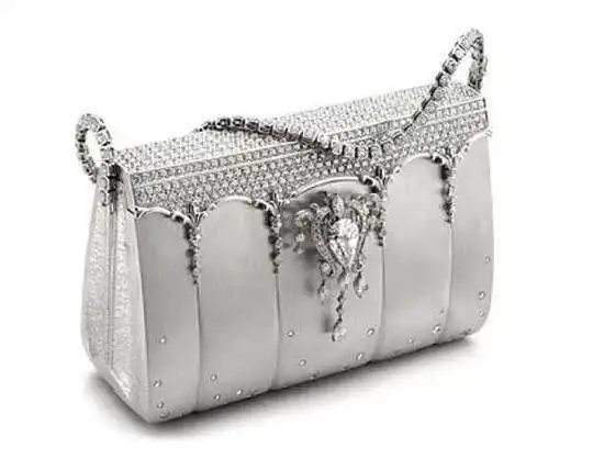 全球十大最贵女包!一个女包可以买套别墅