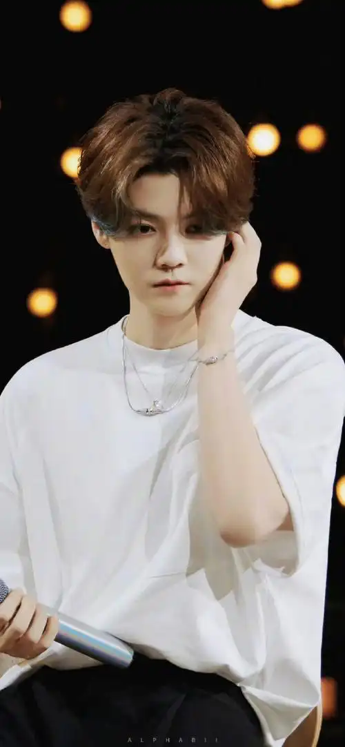 鹿晗唐汉霄唱的都各有各的味道,唐汉霄宝藏原创歌手,值得被喜欢06!