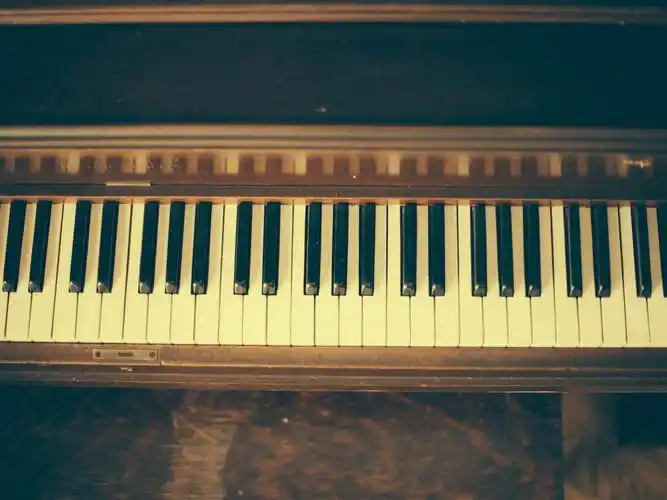钢琴,音乐主题,按键 壁纸 | 1600x1200 壁纸下载 | cn.best-wallpaper