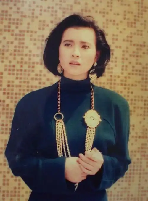 10张图看蓝洁瑛短暂的一生年轻时貌美如花晚年孤独无助惹人怜