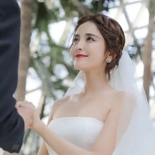 古力娜扎新剧婚纱造型仙气飘飘～穿婚纱的娜扎好美啊!徐州婚纱礼服