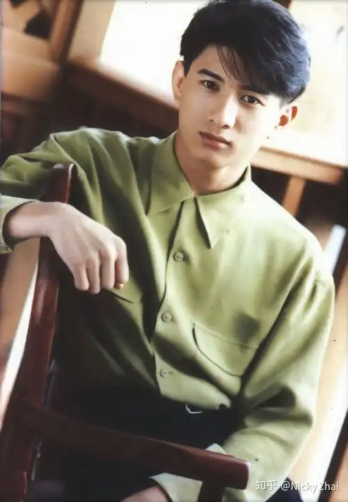 吴奇隆年轻的时候帅吗