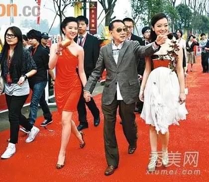 ewin棋牌手机版v32