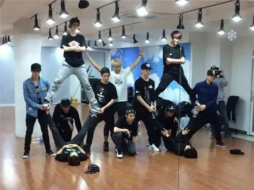 舞蹈结束动作造型单人舞蹈视频教学