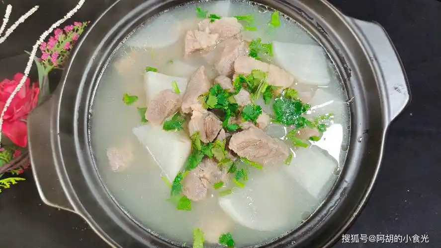 坚持每周煲一锅,特滋润还不腻,一口暖到心窝窝_香料_清水_白萝卜