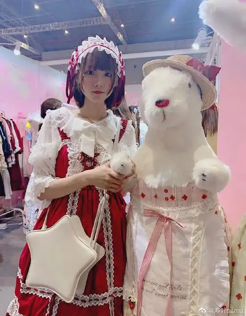 超级喜欢宝藏主唱之一,原神配音演员花玲老师喵~喜欢请赞喵～欢迎前往