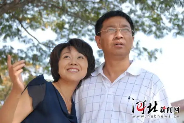 闫妮80后男友合照流出王玮自称喜欢女人和戏剧