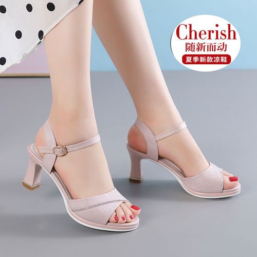 凉鞋女中跟夏季新款女时装鞋百搭鱼嘴一字带高跟鞋女士真皮粗跟鞋