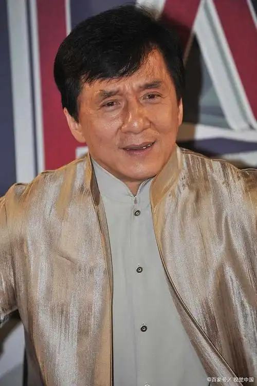 成龙真的老了吗?解析一代功夫巨星的传奇人生