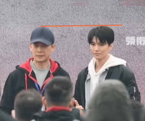 182王俊凯遇上178张译,身高差成一大槽点,说谎的自觉站出来