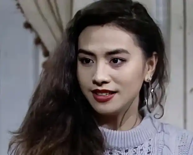 演员田丽:情断马景涛,2段失败婚姻,没人敢潜规则她