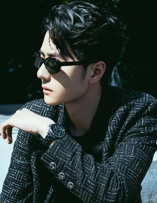 王一博出席chanel202324早春度假系列发布会