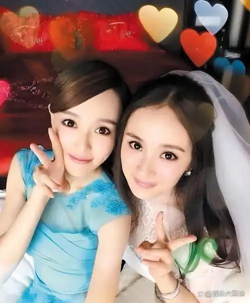 上海这一夜看到获奖的唐嫣才知她和杨幂当初的选择差距有多大