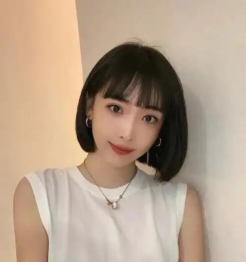 2021高颜值发型22款不论长短都很时尚立体减龄显气质