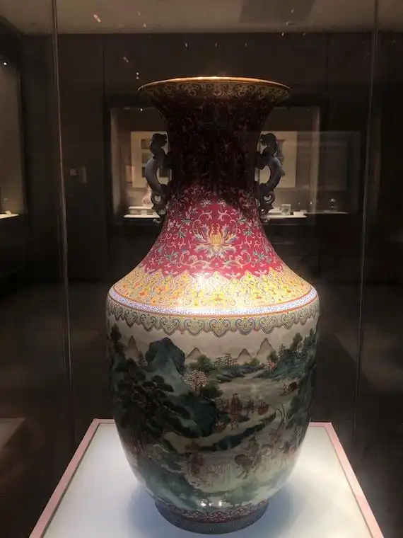 馆长对话景德镇中国陶瓷博物馆再现瓷都千年窑火