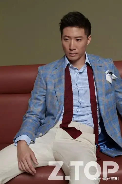 top x 洪天照 | 网瘾青年?猫奴宅男?功夫型男之外的他原来这么可爱!