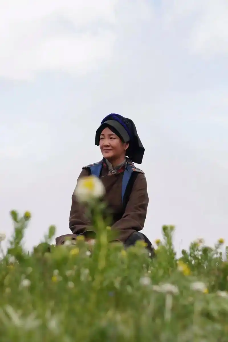 降央卓玛 [爱心]客串刘劲老师电影 - 抖音