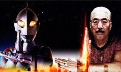 奥特曼:杰克奥特曼的幕后花絮,脱下皮套休息,还坐着小板凳好萌