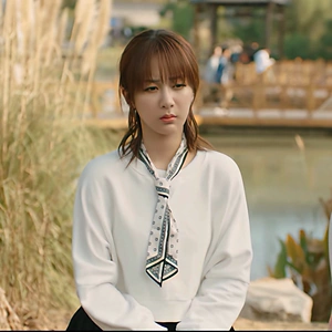 余生请多指教林之校杨紫同款衣服白色短款卫衣女长袖韩版春季上衣