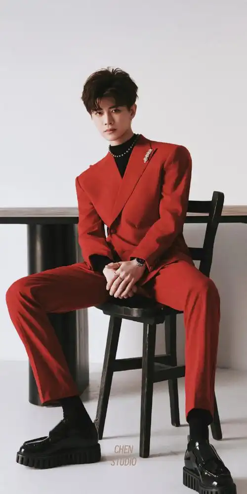 任嘉伦##爱仕达品牌代言人任嘉伦