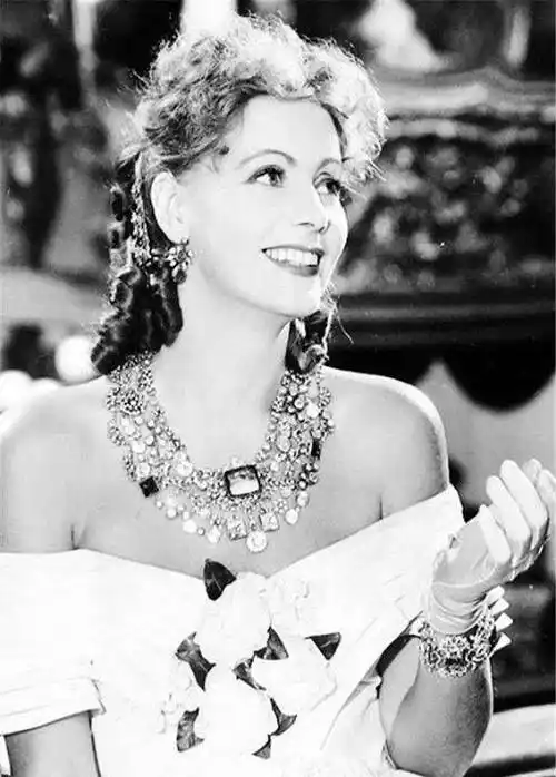 全球公认的四大倾城美人,集美貌与演技于一身,你被谁惊艳到了?