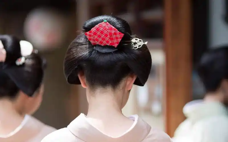 【阿璃搬运】日本髪 おふく 舞妓发型