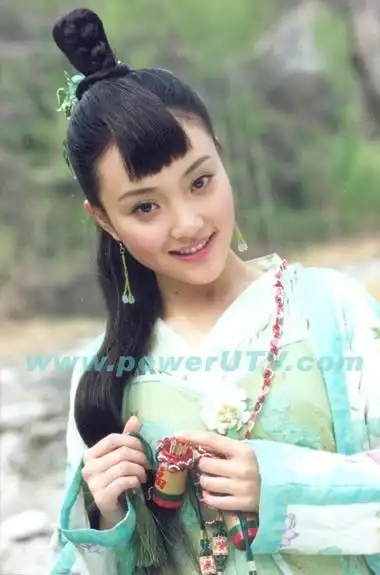 李小璐 《少年张三丰》 明道红