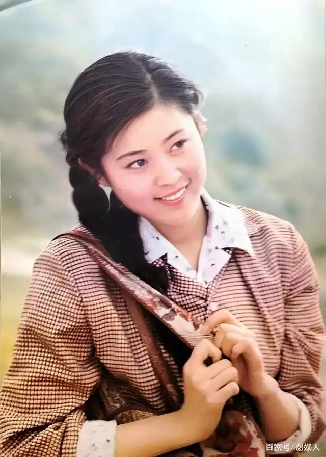 明星怀旧系列图片壁纸～倪萍