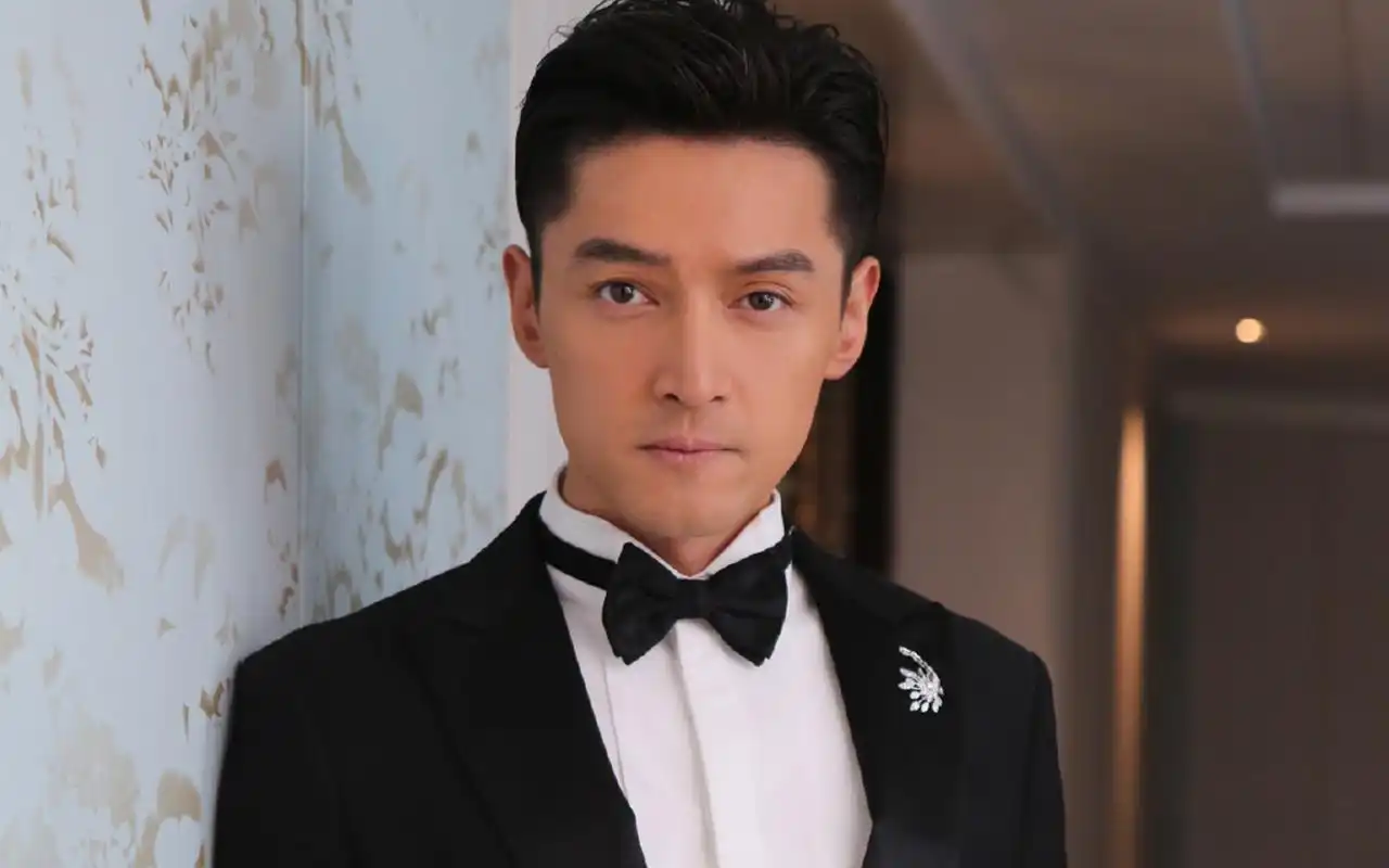 胡歌儒雅魅力写真图片桌面壁纸高清大图预览1920x1200_大陆明星下载