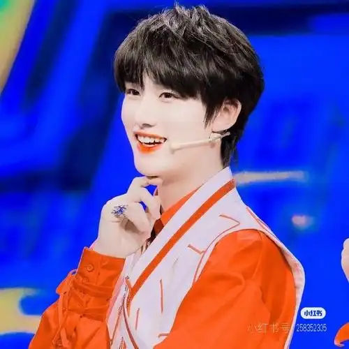 tnt时代少年团团头