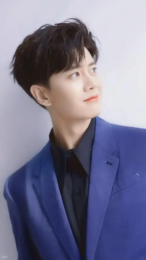 任嘉伦2021嘉速前进