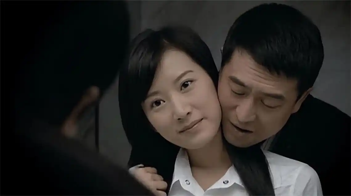 抛弃妻子的孩子电视剧剧情_《蜗居》看三遍.