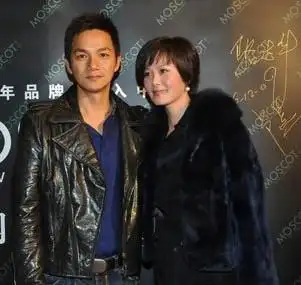 陈观泰个人资料 骆达华老婆卢燕资料照片 卢燕个人资料 / 比乐族