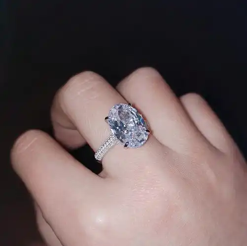 王尔德家新款18k白金3克拉鸽子蛋戒指女高碳钻石仿真钻戒节日礼物