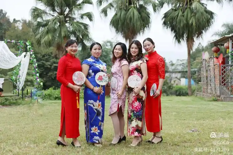 和平旗袍女子五周年联欢聚会 - 美篇