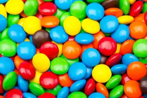 五颜六色的巧克力豆