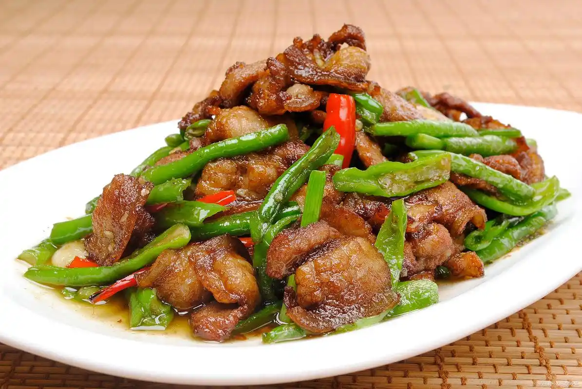 农家小炒肉,经典下饭王,也是男朋友最爱吃的辣椒炒肉