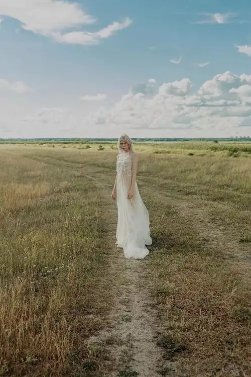 summer with polina : marta bevacqua, peter lindbe