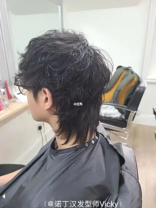 男生狼尾剪紋理燙#狼尾发型#帅酷狼尾造型烫#诺丁汉#英国#男生烫发