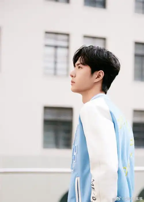 青年演员王一博##正能量艺人王一博##王一博