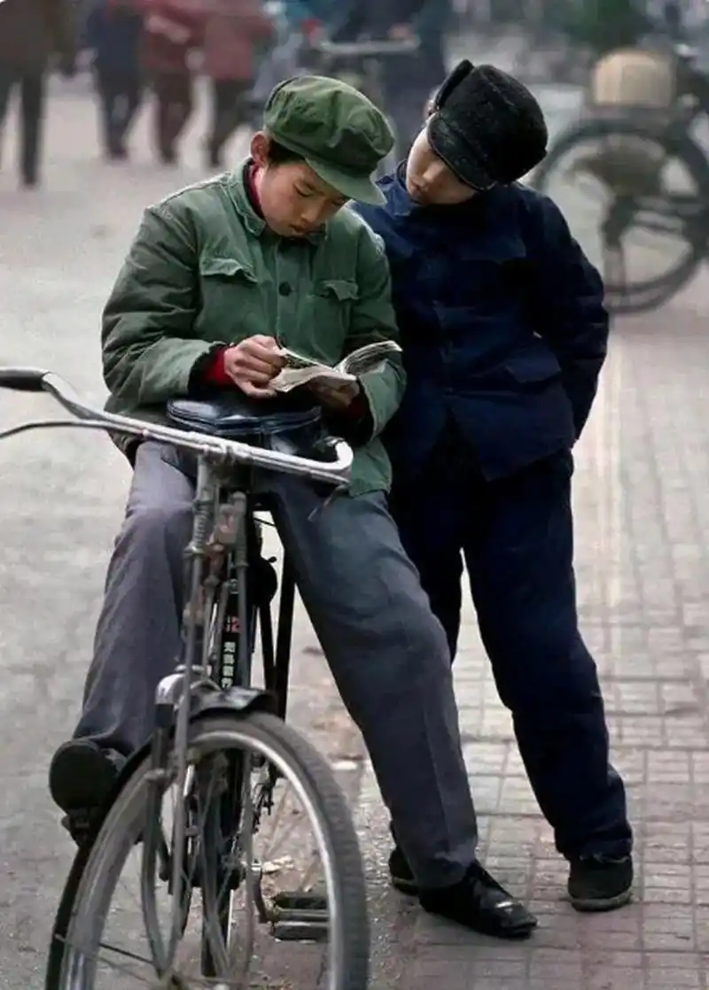 来自40年前的老照片,是谁的童年?