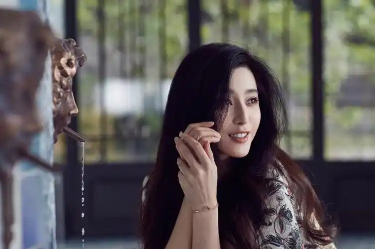 范冰冰法国香水之都grasse格拉斯louis vuitton路易威登香水全球代言