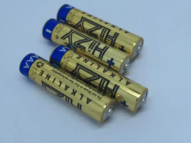 厂家供应lr03/aaa/7号碱性干电池 无汞环保成人用品专用7号干电池